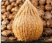 Husked coconut